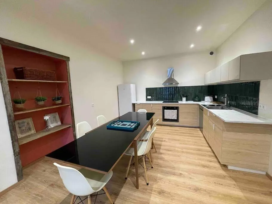 Appartement Moderne Place Du Marche Aix-les-Bains 0*,