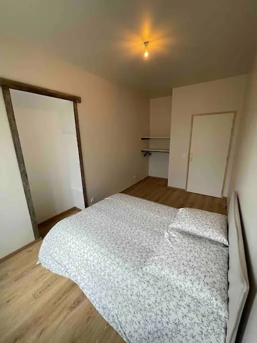 Appartement Moderne Place Du Marche Aix-les-Bains Apartment